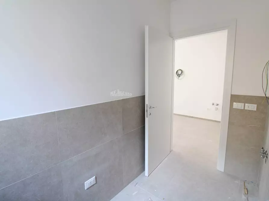 Immagine 16 di Appartamento in vendita  in Via cairoli 95 a Grottammare