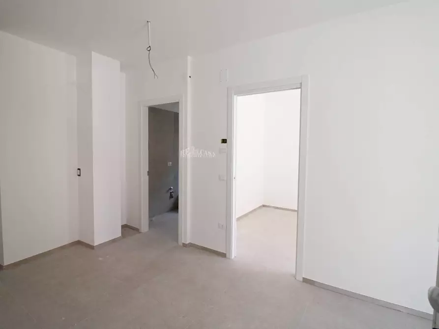 Immagine 17 di Appartamento in vendita  in Via cairoli 95 a Grottammare