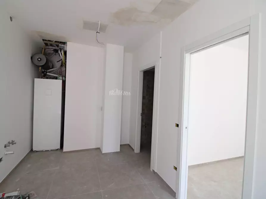 Immagine 25 di Appartamento in vendita  in Via cairoli 95 a Grottammare