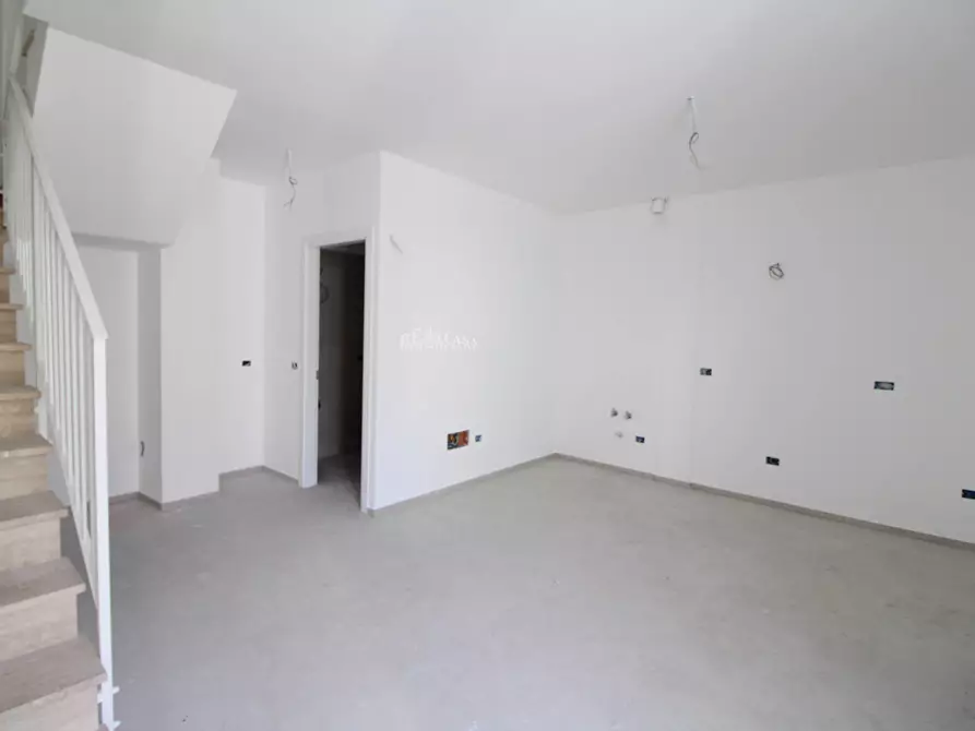 Immagine 33 di Appartamento in vendita  in Via cairoli 95 a Grottammare