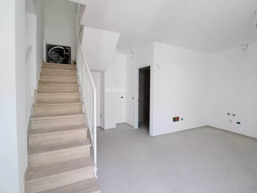 Immagine 34 di Appartamento in vendita  in Via cairoli 95 a Grottammare