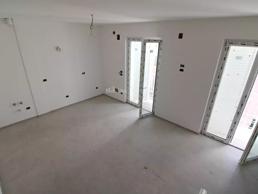 Immagine 41 di Appartamento in vendita  in Via cairoli 95 a Grottammare