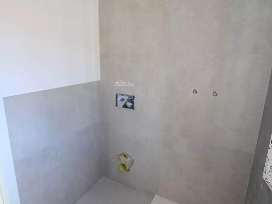 Immagine 47 di Appartamento in vendita  in Via cairoli 95 a Grottammare