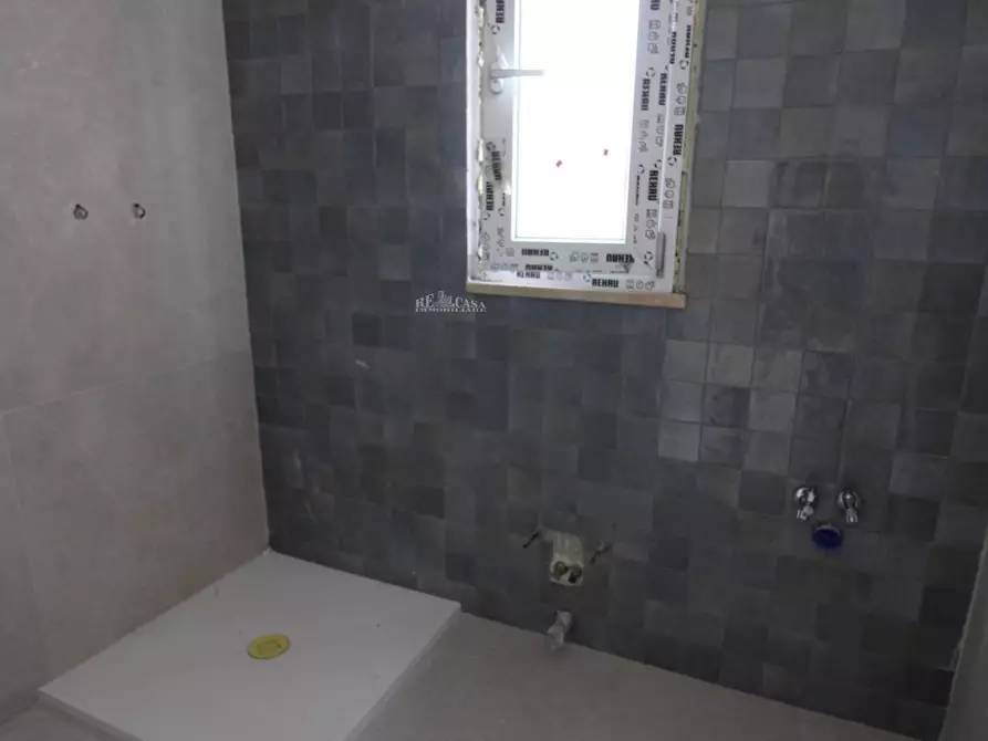 Immagine 49 di Appartamento in vendita  in Via cairoli 95 a Grottammare