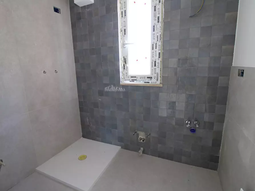 Immagine 50 di Appartamento in vendita  in Via cairoli 95 a Grottammare