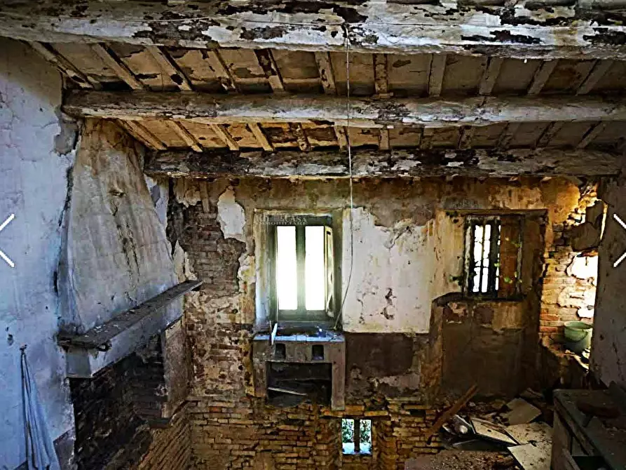 Immagine 32 di Rustico / casale in vendita  in contrada san pietro 42 a Massignano