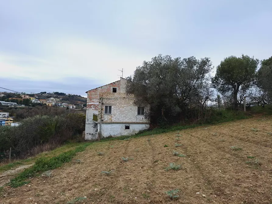 Immagine 16 di Casa indipendente in vendita  in via montagna dei fiori a San Benedetto Del Tronto