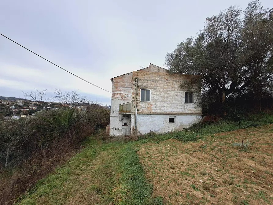 Immagine 21 di Casa indipendente in vendita  in via montagna dei fiori a San Benedetto Del Tronto