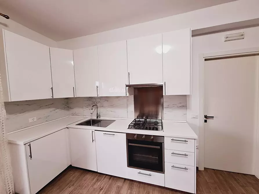 Immagine 6 di Appartamento in vendita  in via monte ascenzione 17 a San Benedetto Del Tronto