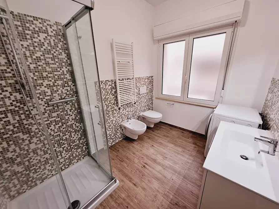 Immagine 11 di Appartamento in vendita  in via monte ascenzione 17 a San Benedetto Del Tronto