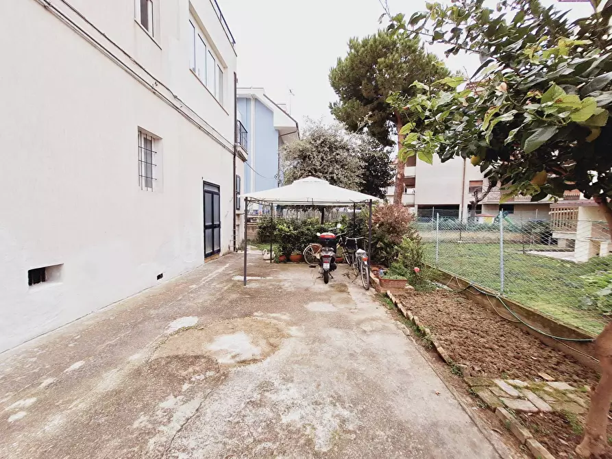 Immagine 17 di Appartamento in vendita  in via monte ascenzione 17 a San Benedetto Del Tronto