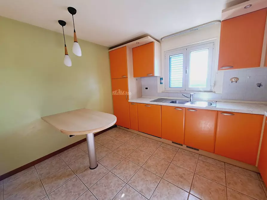 Immagine 28 di Casa indipendente in vendita  in via dell'olmo a Castorano