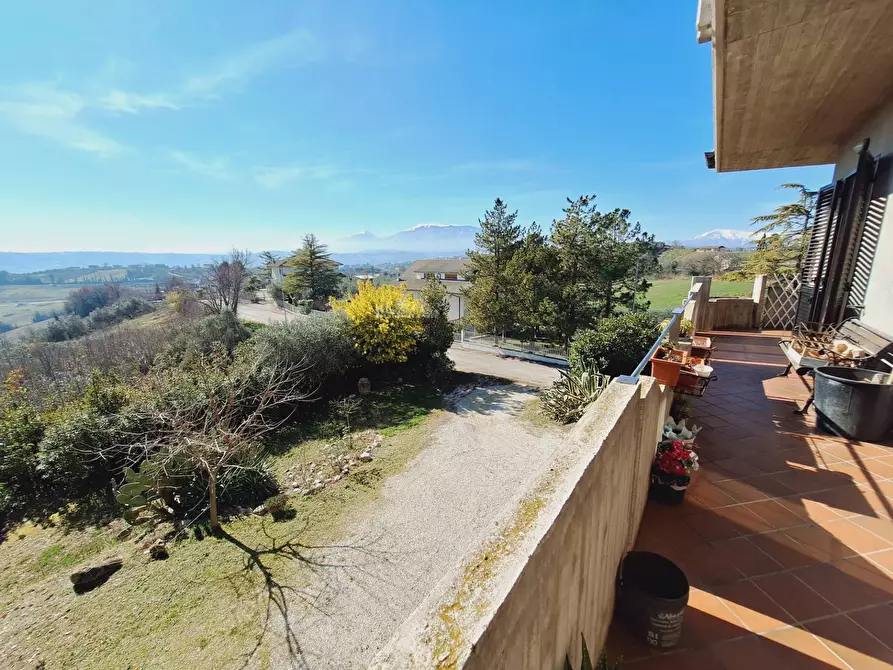 Immagine 31 di Casa indipendente in vendita  in via dell'olmo a Castorano