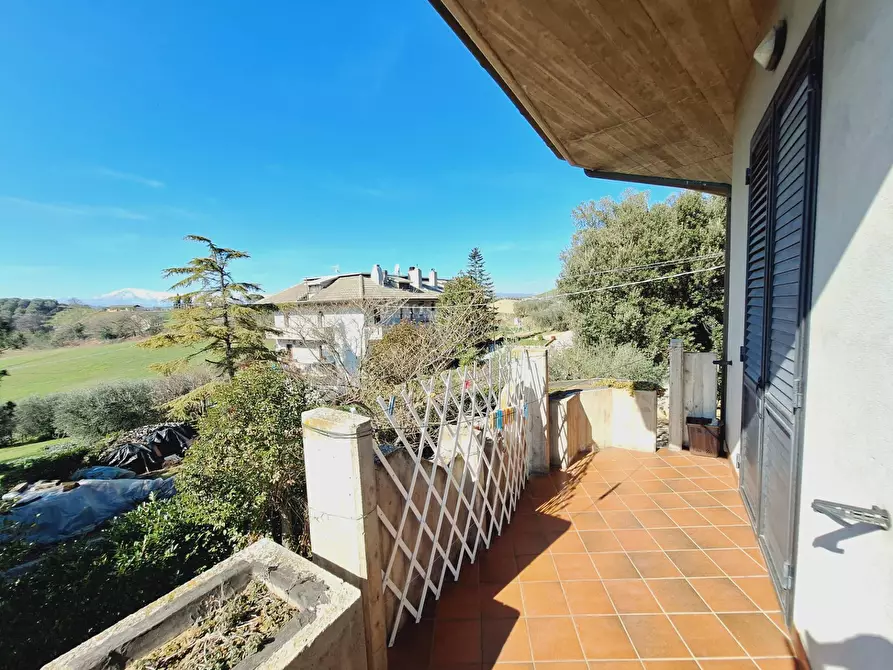 Immagine 50 di Casa indipendente in vendita  in via dell'olmo a Castorano