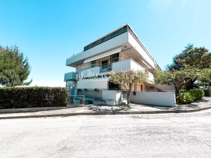 Immagine 40 di Appartamento in vendita  in VIa Mazzini 23 a Acquaviva Picena