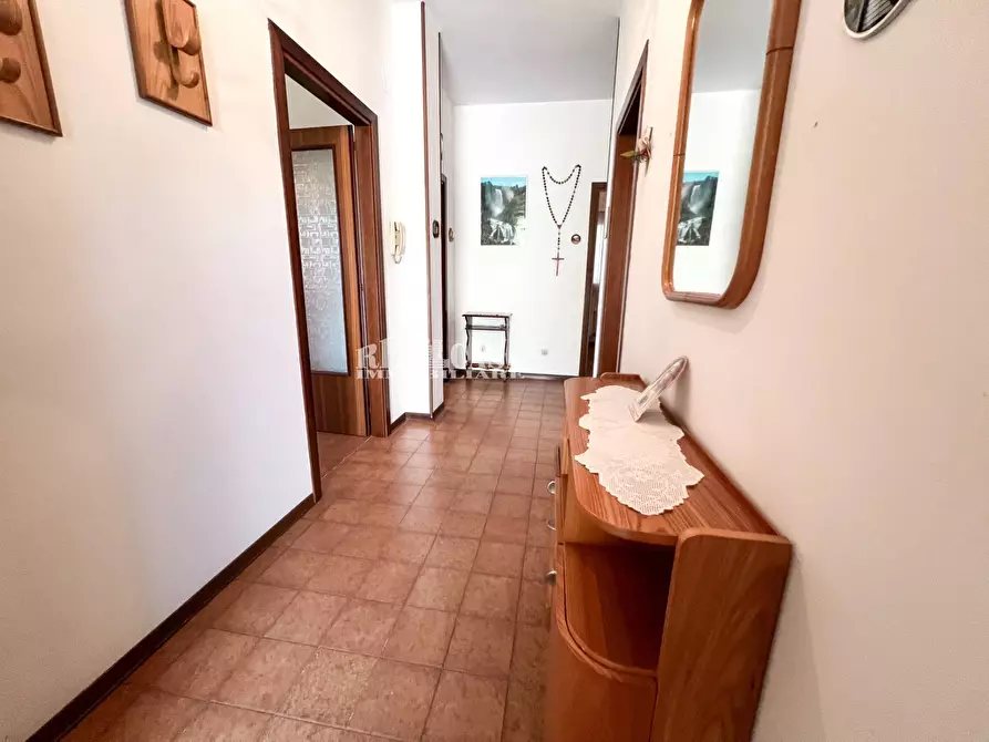Immagine 11 di Appartamento in vendita  in VIa Mazzini 23 a Acquaviva Picena