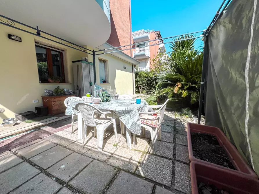 Immagine 30 di Appartamento in vendita  in Largo Danubio 13 a San Benedetto Del Tronto