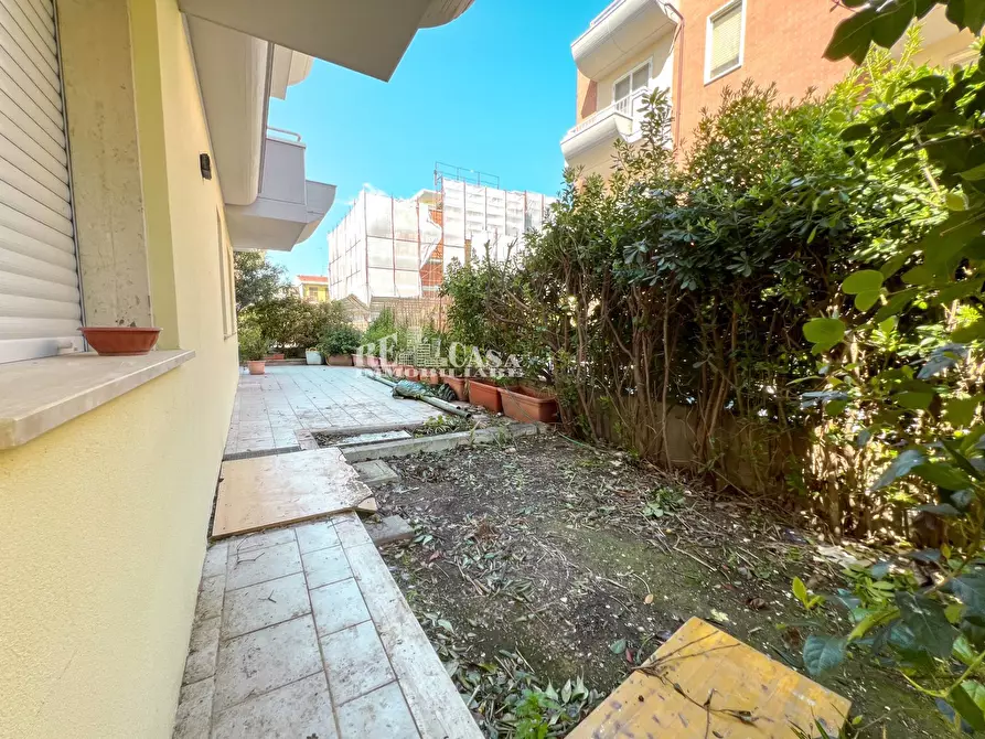 Immagine 21 di Appartamento in vendita  in Largo Danubio 13 a San Benedetto Del Tronto