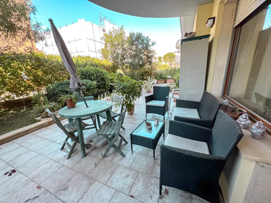 Immagine 24 di Appartamento in vendita  in Largo Danubio 13 a San Benedetto Del Tronto