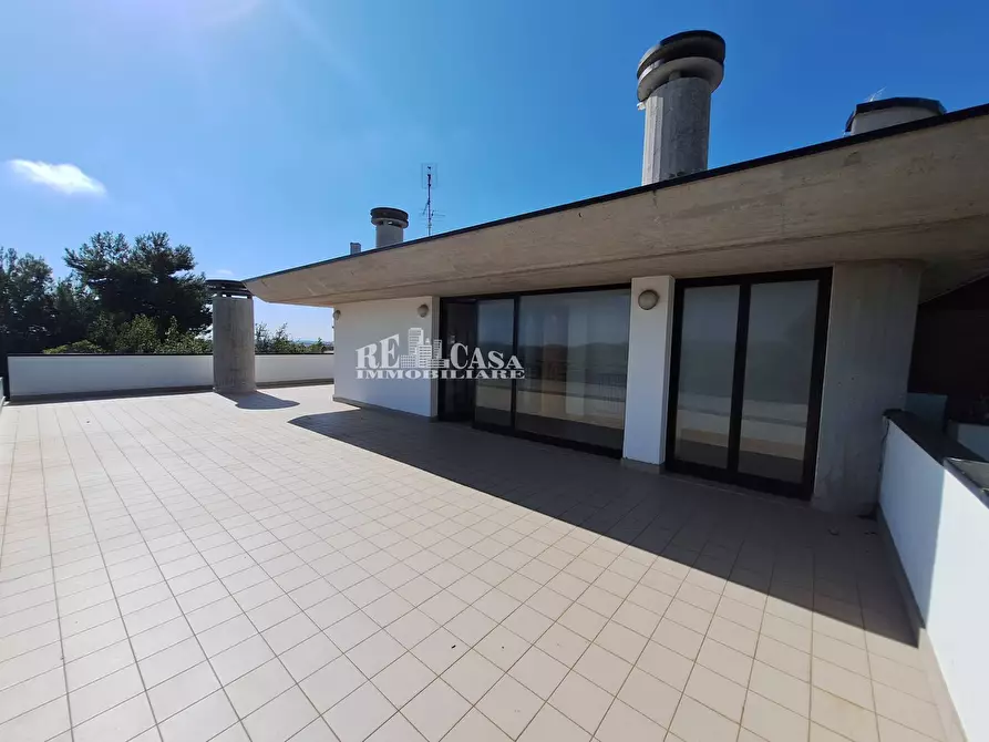 Immagine 4 di Villa in vendita  in via giuseppe guarnieri a Offida