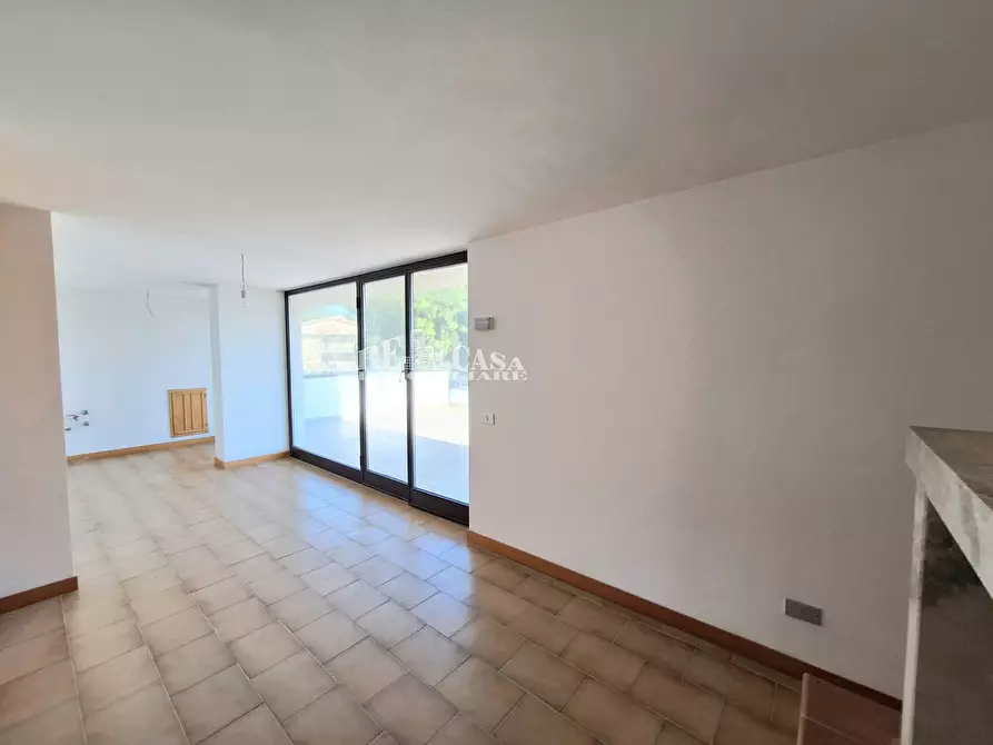 Immagine 14 di Villa in vendita  in via giuseppe guarnieri a Offida