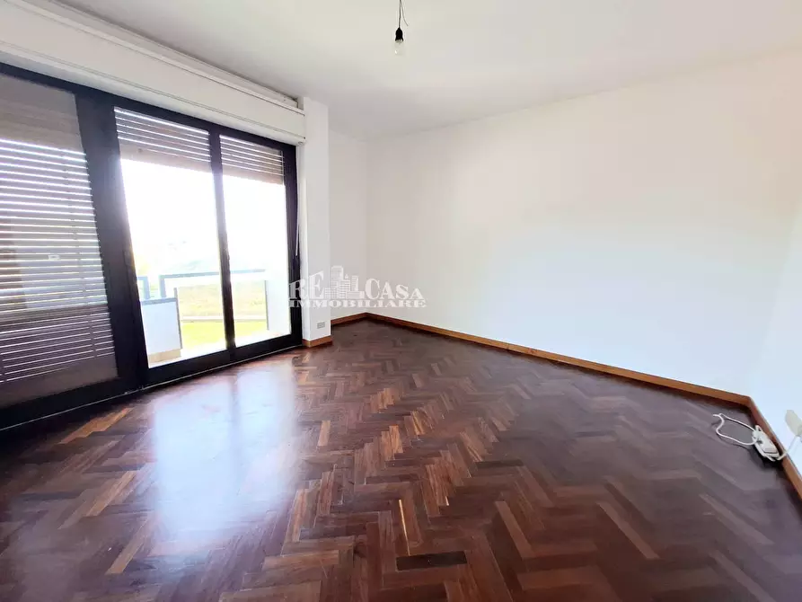 Immagine 19 di Villa in vendita  in via giuseppe guarnieri a Offida