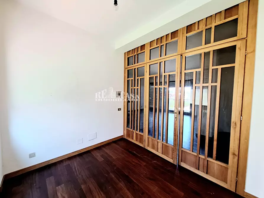 Immagine 29 di Villa in vendita  in via giuseppe guarnieri a Offida