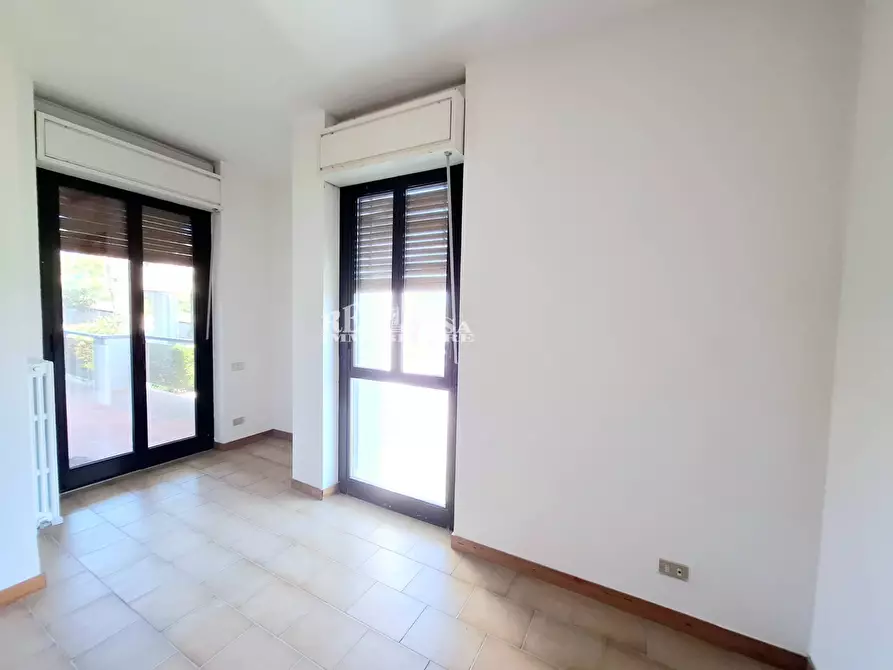 Immagine 31 di Villa in vendita  in via giuseppe guarnieri a Offida