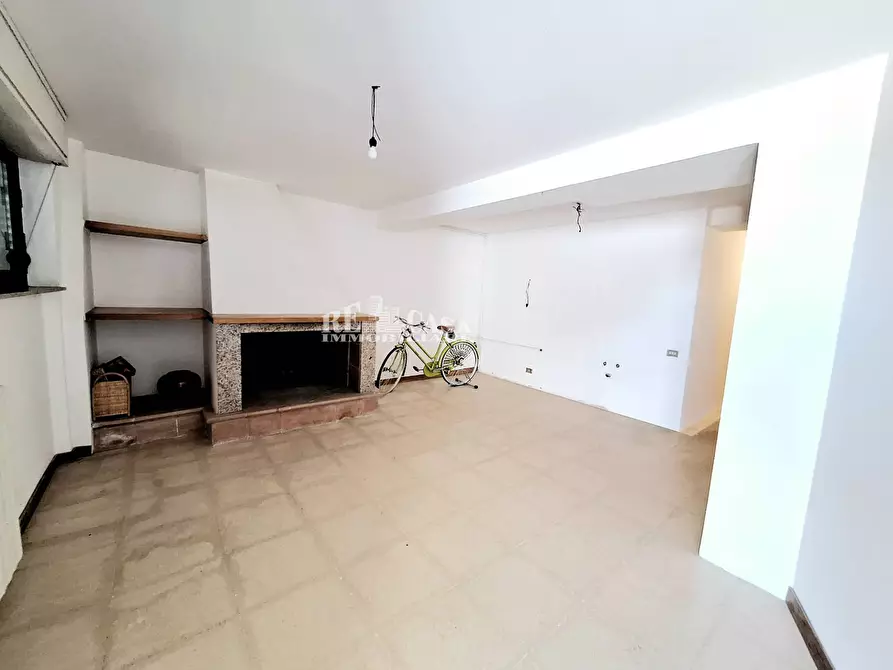 Immagine 37 di Villa in vendita  in via giuseppe guarnieri a Offida