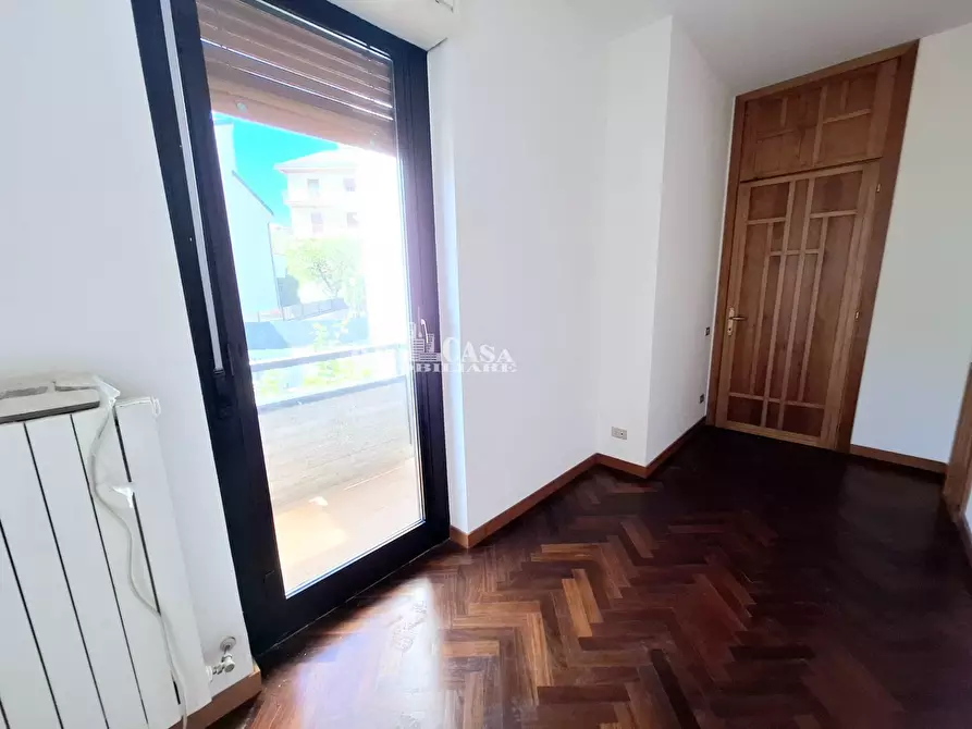 Immagine 43 di Villa in vendita  in via giuseppe guarnieri a Offida