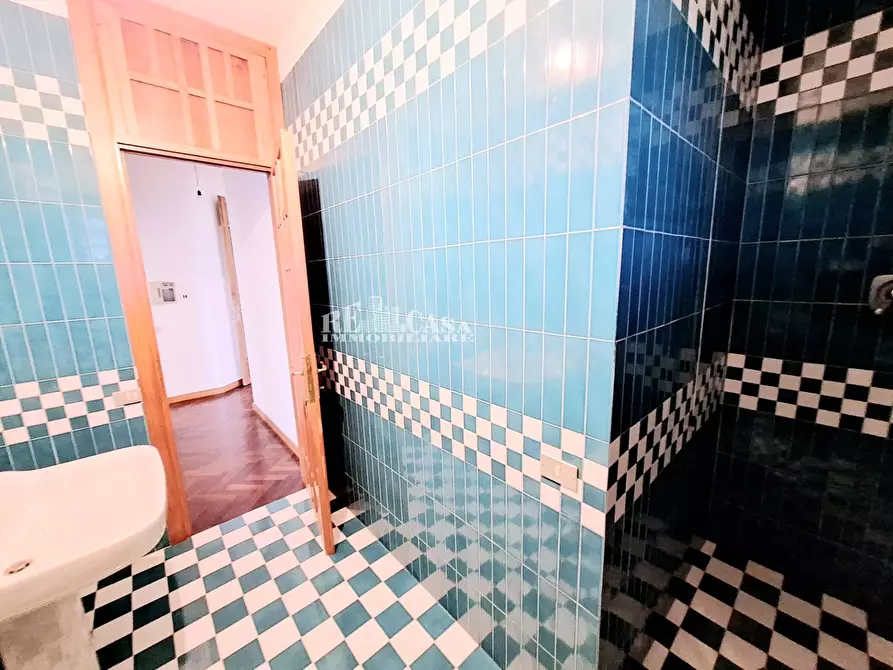 Immagine 45 di Villa in vendita  in via giuseppe guarnieri a Offida