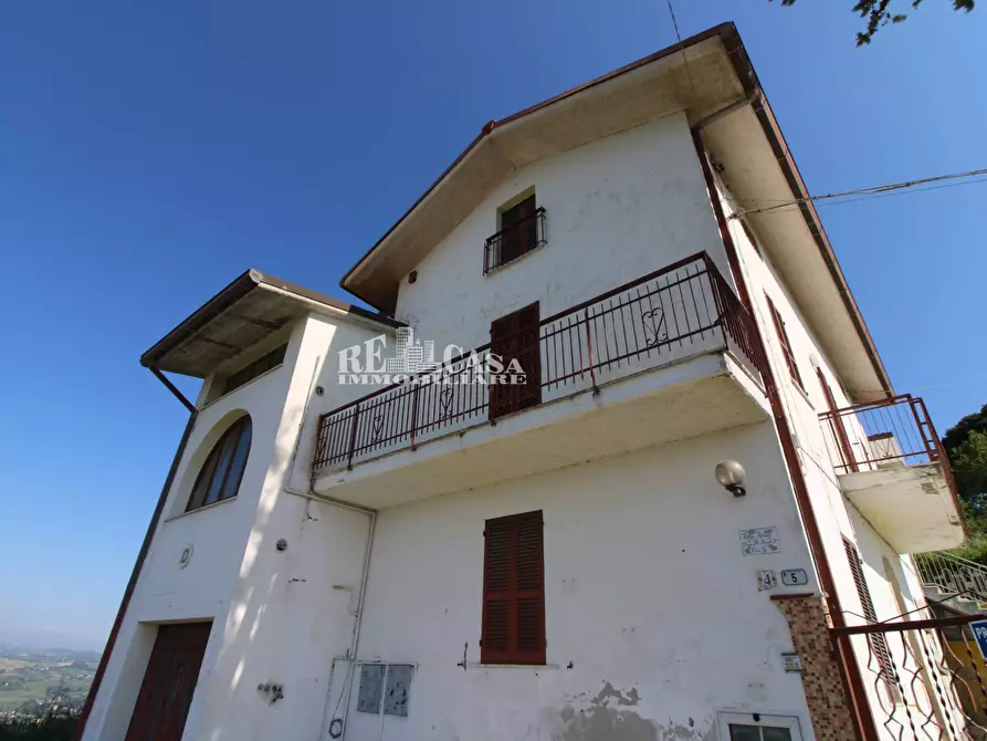 Immagine 8 di Casa indipendente in vendita  in via fonte ottone 5 a Colonnella