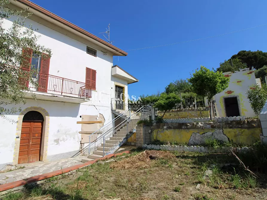 Immagine 10 di Casa indipendente in vendita  in via fonte ottone 5 a Colonnella