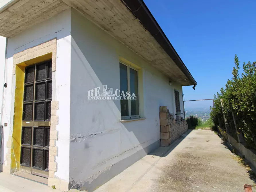 Immagine 17 di Casa indipendente in vendita  in via fonte ottone 5 a Colonnella