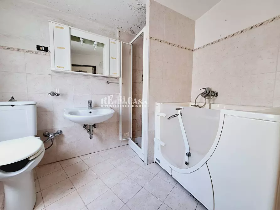 Immagine 21 di Appartamento in vendita  in via carpignana a Ascoli Piceno