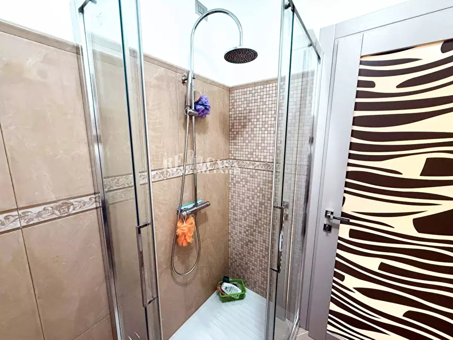 Immagine 27 di Appartamento in vendita  in Via Belli a San Benedetto Del Tronto