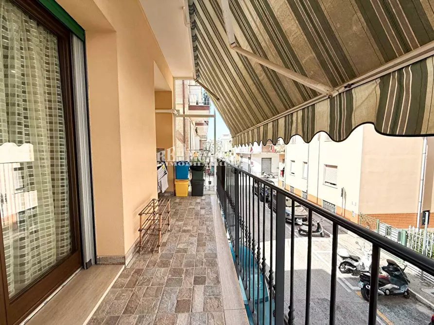 Immagine 29 di Appartamento in vendita  in Via Belli a San Benedetto Del Tronto