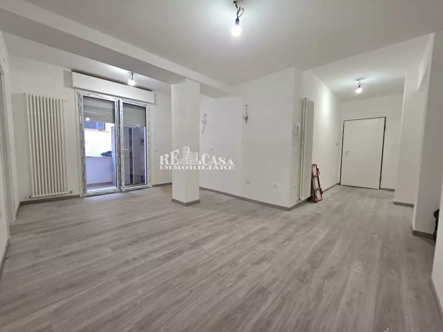 Immagine 4 di Appartamento in vendita  in via Crispi 35 a San Benedetto Del Tronto