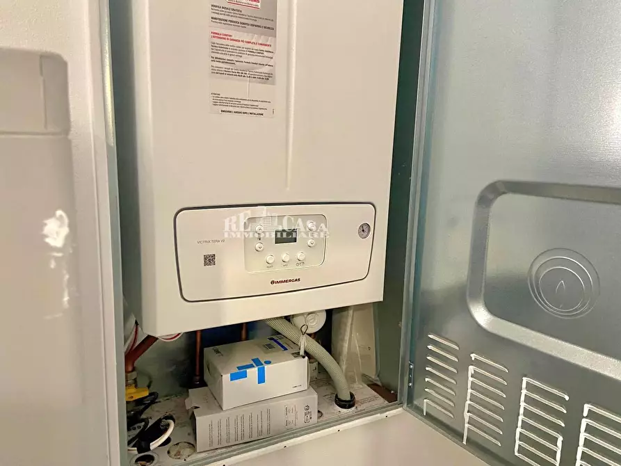 Immagine 15 di Appartamento in vendita  in via Crispi 35 a San Benedetto Del Tronto