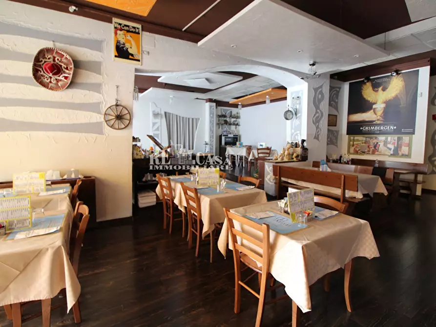 Immagine 5 di Attività commerciale in vendita  in aprutina 76 a Altidona