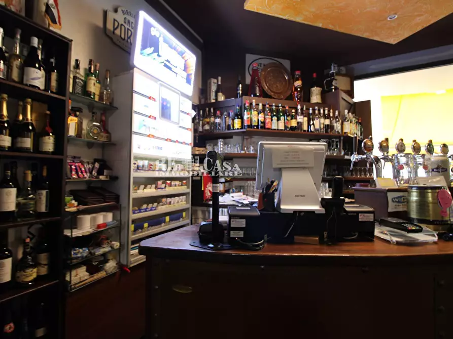 Immagine 13 di Attività commerciale in vendita  in aprutina 76 a Altidona