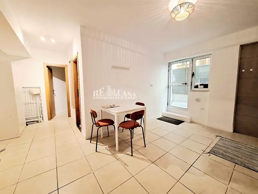 Immagine 2 di Appartamento in vendita  in via formentini a San Benedetto Del Tronto