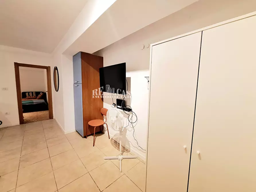 Immagine 6 di Appartamento in vendita  in via formentini a San Benedetto Del Tronto