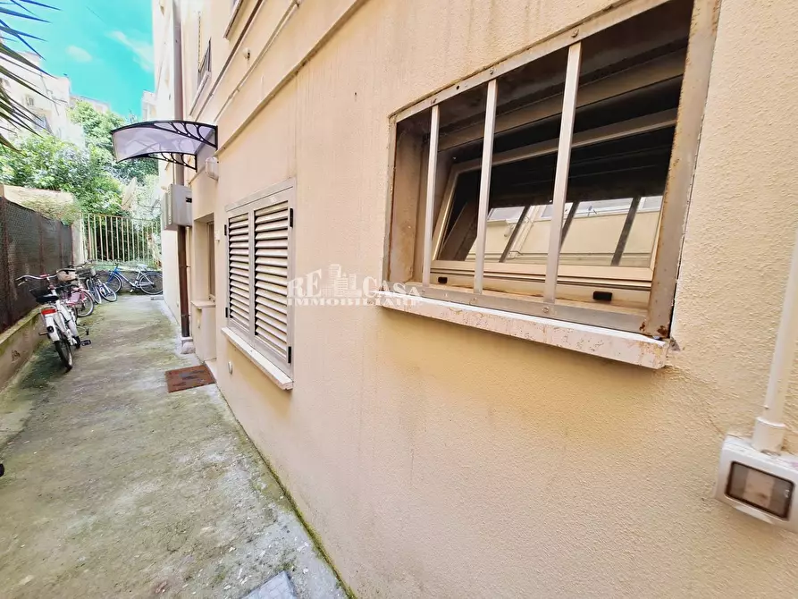 Immagine 17 di Appartamento in vendita  in via formentini a San Benedetto Del Tronto