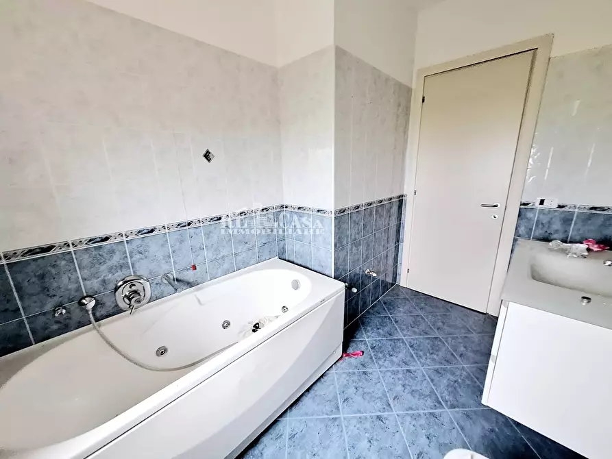 Immagine 19 di Appartamento in vendita  in contrada vallecupa a Ancarano