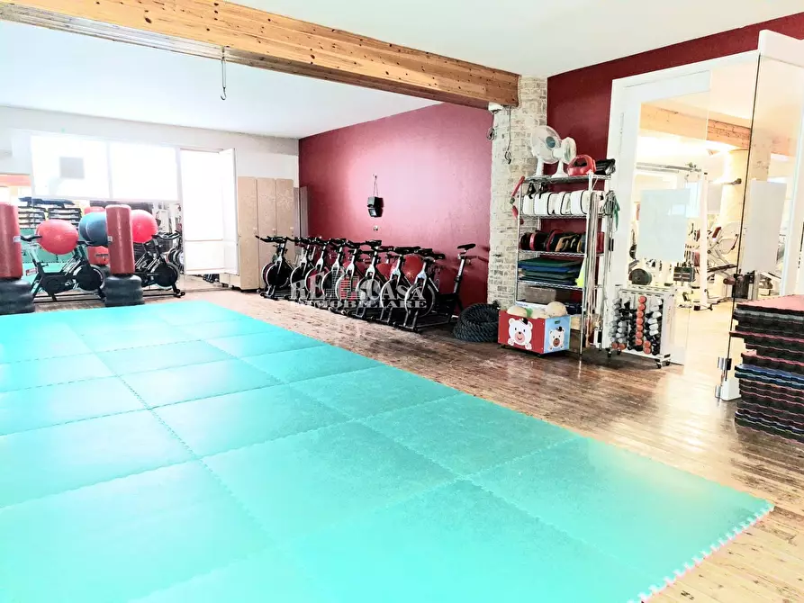 Immagine 4 di Locale commerciale   in via luciano zuccoli 75 a San Benedetto Del Tronto