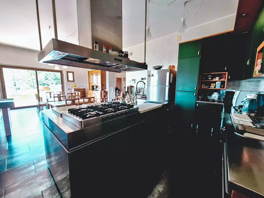 Immagine 18 di Villa in vendita  in Contrada Codara 42 a Ripatransone