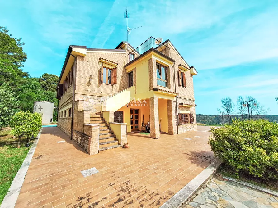 Immagine 4 di Villa in vendita  in Contrada Codara 42 a Ripatransone