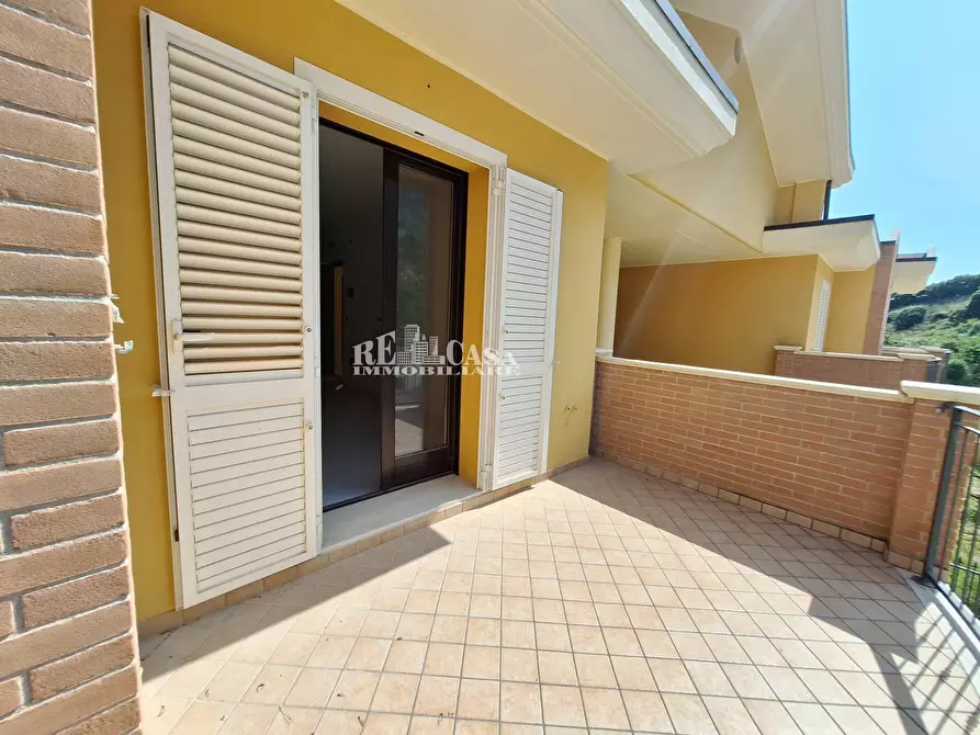 Immagine 14 di Appartamento in vendita  in C.da giardino a Ancarano