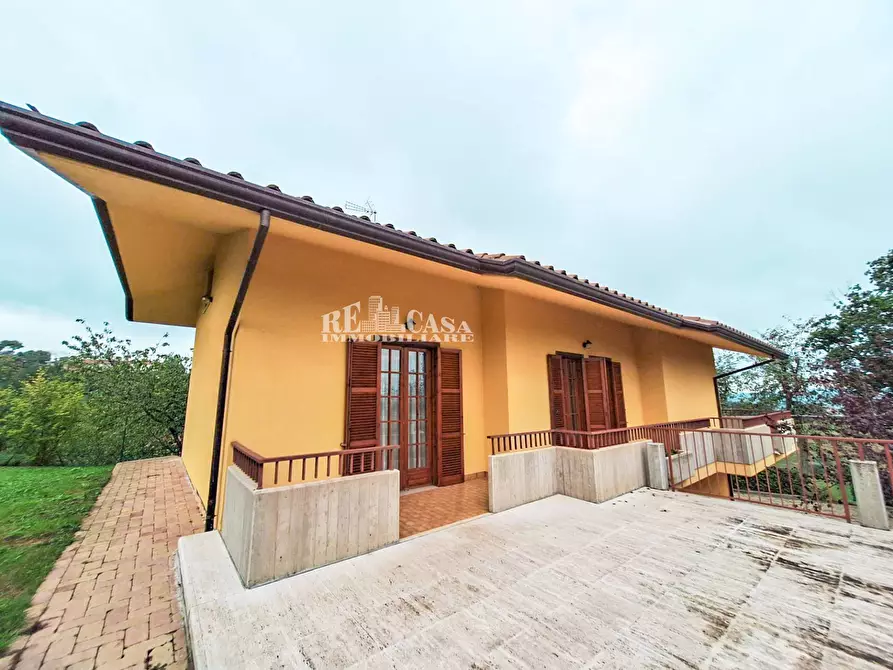 Immagine 6 di Villa in vendita  in via cona a Sant'omero